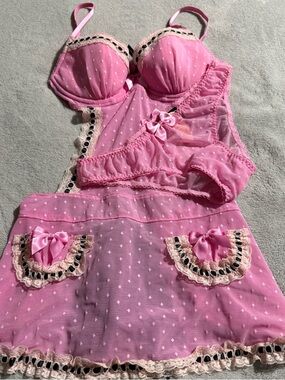 Black Woven Fabric Label with Pink Metallic Edge - "little things..."